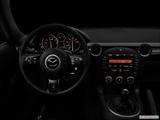  Centered wide dash shot photo